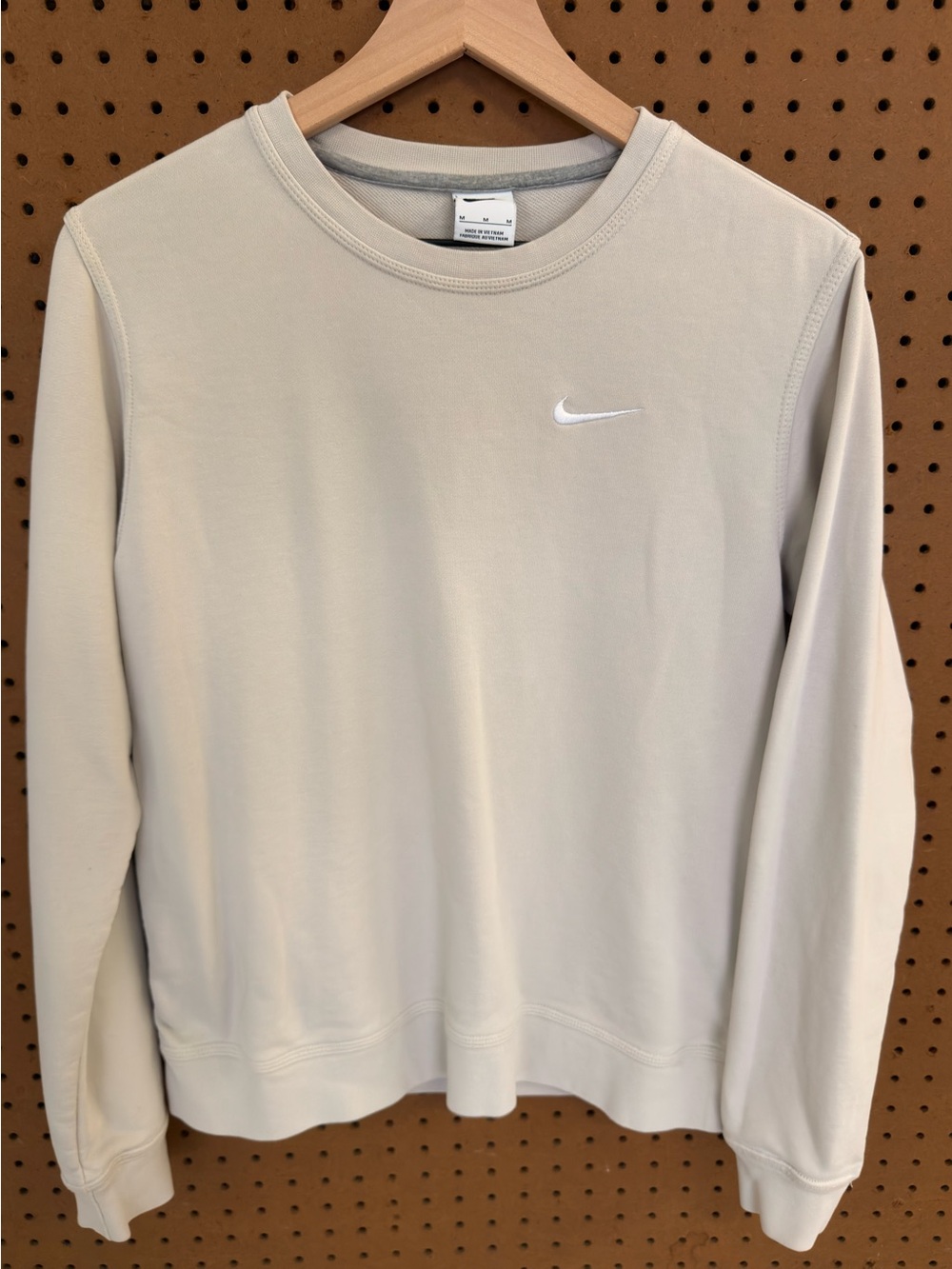Nike Sportswear Club Fleece Crewneck Sweatshirt Light Bone Cream Swoosh Men's M